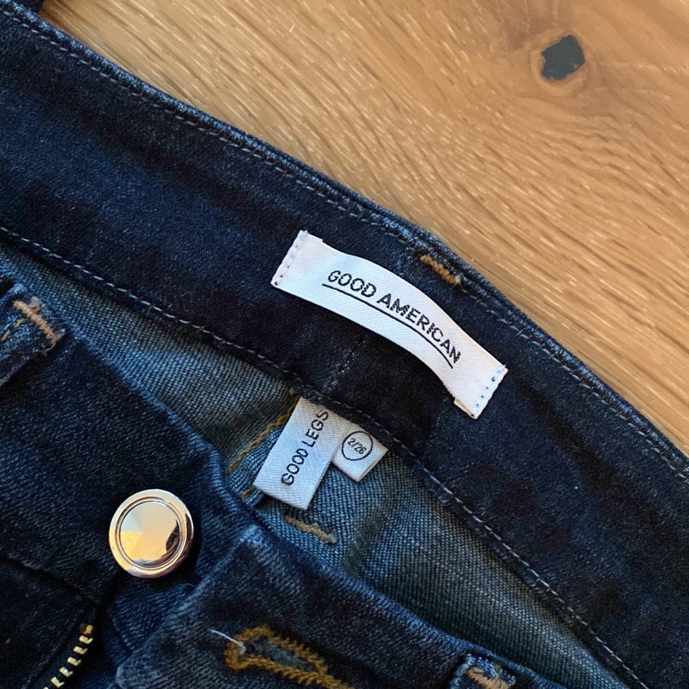 Good American Good Legs Skinny, Dark Wash - Picture 3 of 3